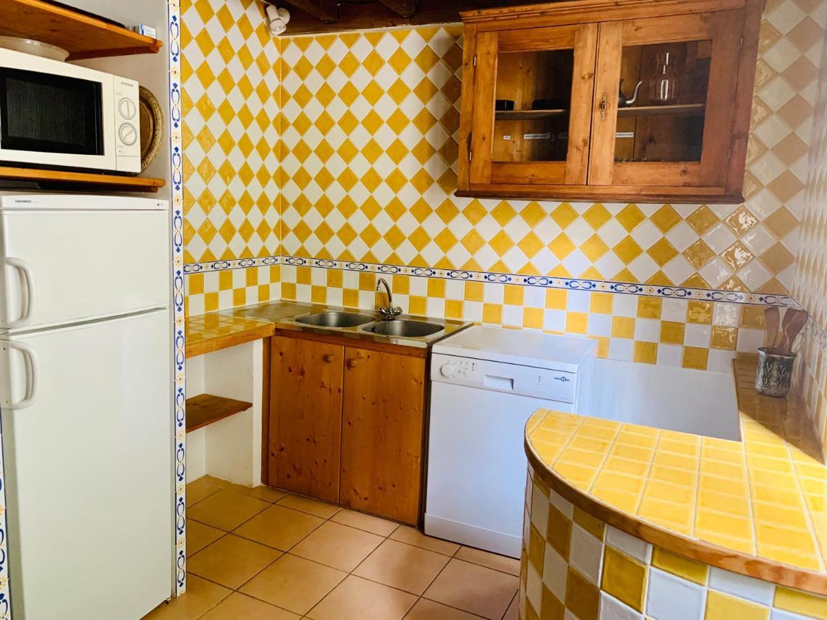 Вилла Gite Pommier Au Chateau Des Pauses Сент-Андре-де-Майен Экстерьер фото